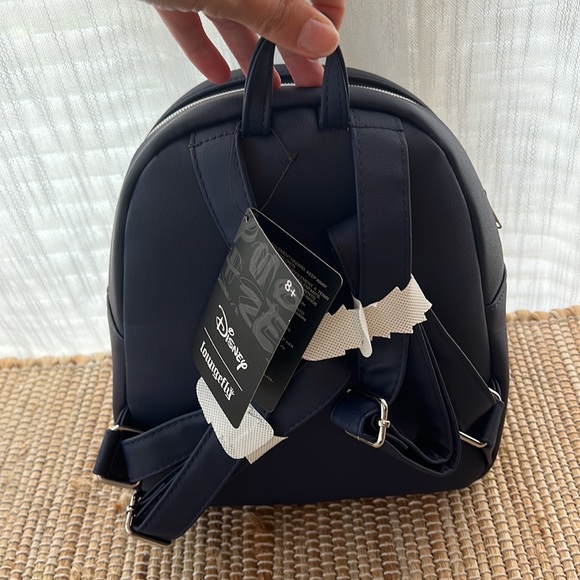 ✨💚 🧚🏻Disney Loungefly Peter Pan character bag - Picture 3 of 6